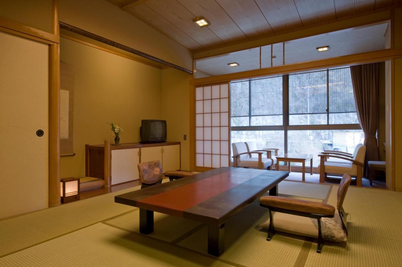 Nishiyama Onsen Keiunkan Ξενοδοχείο Hayakawa Εξωτερικό φωτογραφία